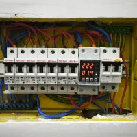 برقکار / برقکاری ساختمان / شبانه روزی