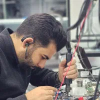 تعمیر لپ تاپ و عرضه قطعات تخصصی نوت بوک