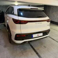 خودرو کی ام سی SR6