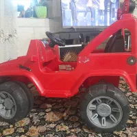 ماشین شارژی در حد نو سالم سالم