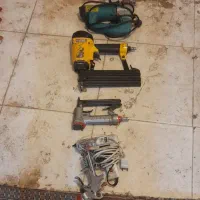 یک عدد آره چکشی ک یک عدد میخ کوب