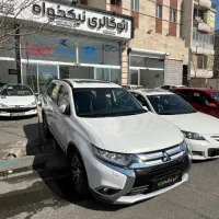 اوتلندر 2016 کم کارکرد