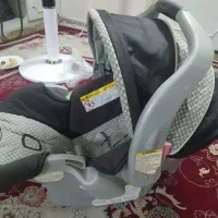 کریر و صندلی ماشین