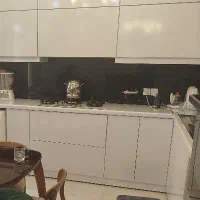 آپارتمان حاشیه صیاد مستغلاتی تخلیه رو ب کوچه