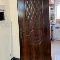 ۴ عدد درب سرویس و اتاقی