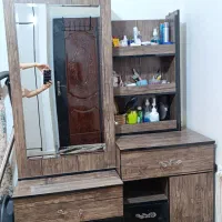 میز آرایشی