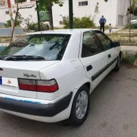 زانتیا ۸۹ ۲۰۰۰ سفید