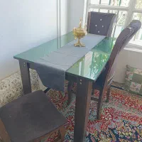 میز ناهار خوری چهار نفره
