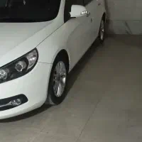 جک j5 اتومات سفید 96