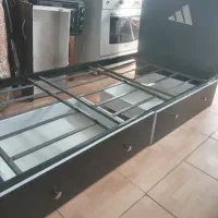 تخت یک نفره