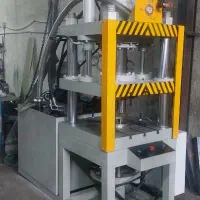 کارگر فنی کارگر ساده منشی خانم  مهندس مکانیک