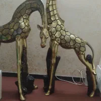 مجسمه زرافه،آبشارفرشته برای پانسیون گل خیلی خوبه