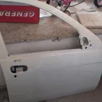 درب جلو سمت راست ساینا