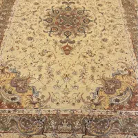 چند تخته فرش کارکرده درحد نو