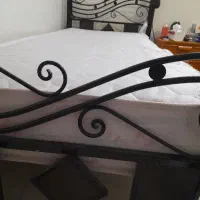 تختخواب فلزی یکنفره