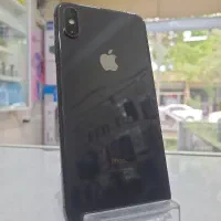 ایفون xs max