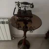 تلفن با میز