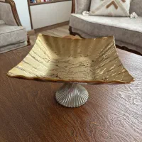 میوه خوری پایه دار