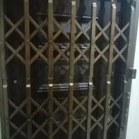 تخصصی اکاردیون. حفاظظ در، درب کرکره ای وکشوی