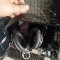 هدفون AKG K52