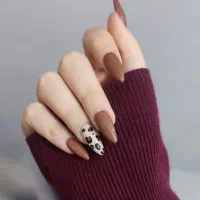 کاشت ناخن با تخفیف ویژه فقط ۲۹۰ هزار