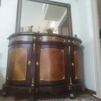 کنسول و آیینه