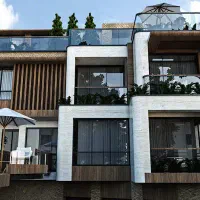 ویلایی-3طبقه-زیرزمین-آماده-سکونت-بدون-یک-ریال-خرج