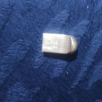 فلش 64 گیگ