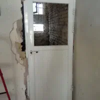 درب آلومینیومی در حد نو