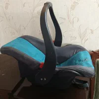 کریر و صندلی ماشین