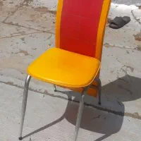 صندلی ناهارخوری