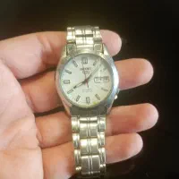 ساعت سیکو پشت شیشه ای
