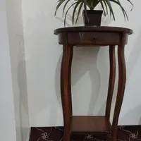 میز دکوری چوبی سالم بفروش میرسد