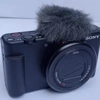 دوربین Sony ZV-1 (باتری اضافه + شارژر سه خانه)