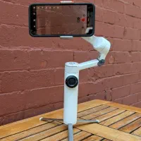 گیمبال insta360 flow 2 pro