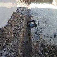 تخریب و جازنی لوله آب. برق. گاز با پیکور