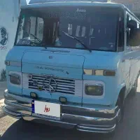 مینی بوس بنز