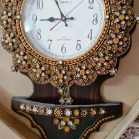 ساعت دیواری