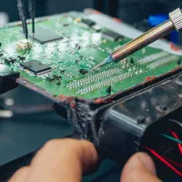 تعمیرات تخصصی کامپیوتر خودرو (ایسیو)