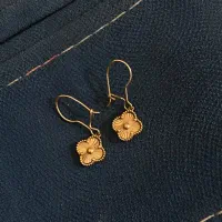 گوشواره طلا ونکلیف