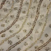 رومیزی کار شده