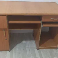 میز کامپیوتر