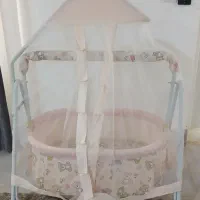 گهواره دخترانه درحد نو
