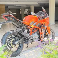 موتور ktm rc بدون خط و خش کم کارکرد زیر قیمت بازار