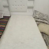 دوعدد تخت تک‌نفره