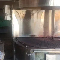 تنور تخت نونوایی درحال کار در حد نو