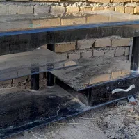 میز تلویزیون شیشه ای سالم