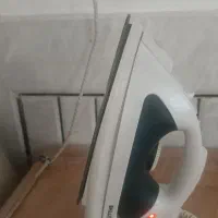 اتو بخار لباس کاملا سالم