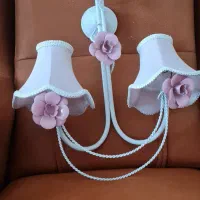 دیوارکوب کلاسیک گل‌دار