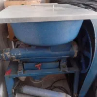 آبغوره گیری و سبزی خورد کن